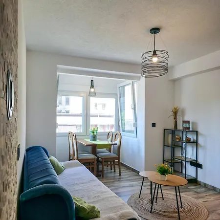 Apartament Urban Nest *