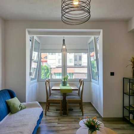 Apartament Urban Nest *