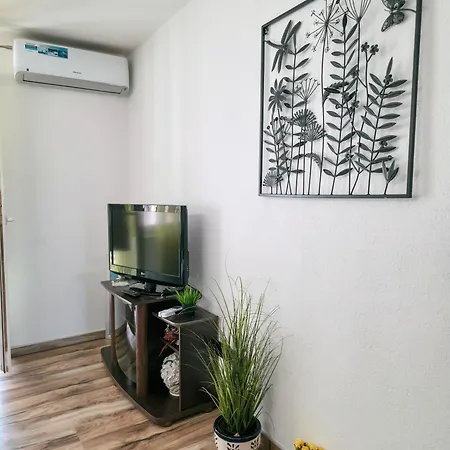 Urban Nest Apartament