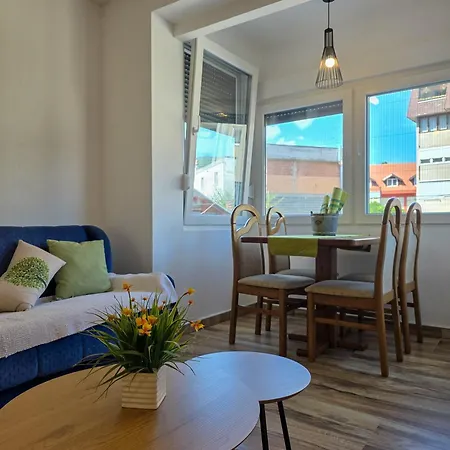 Urban Nest 야이체